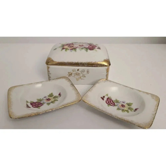Vintage Shafford Japanese hand painted porcelain trinket box with 2 trays - Picture 6 of 8
